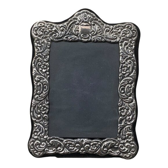 Silver Leaf Picture Frame with Gustav Klimt Print - Picture 8 of 16